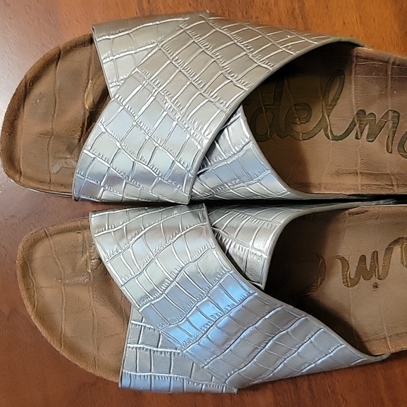 Sam Edelman silver slides. Size 9m - Picture 4 of 4
